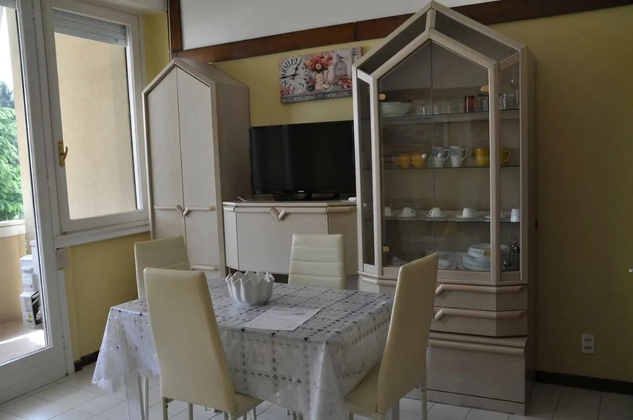Apartment Casa Al Lago Sirmione