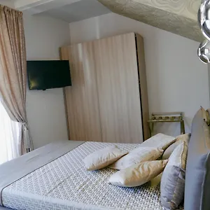 Apartment Phoenix Garda Hills, Sirmione